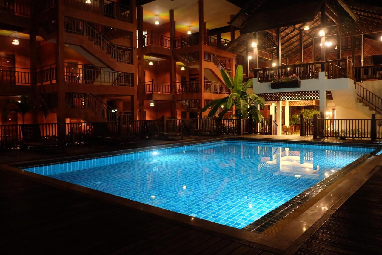 Rainforest Huahin Village Hotel Exterior foto